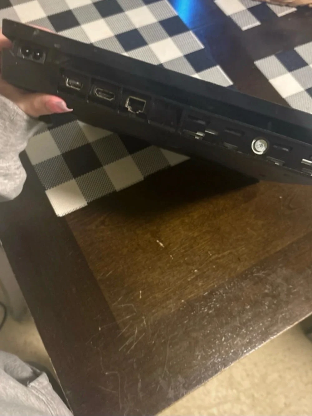 Sony compact ps4